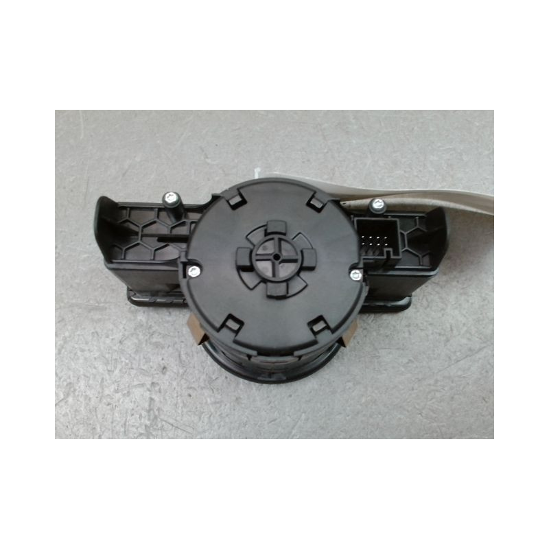 INTERIEUR COMMANDE PHARES MERCEDES CLASSE A 2004-