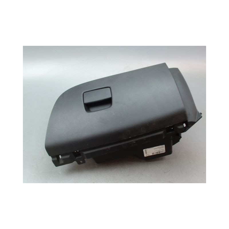 BOITE A GANTS OPEL CORSA 2010-