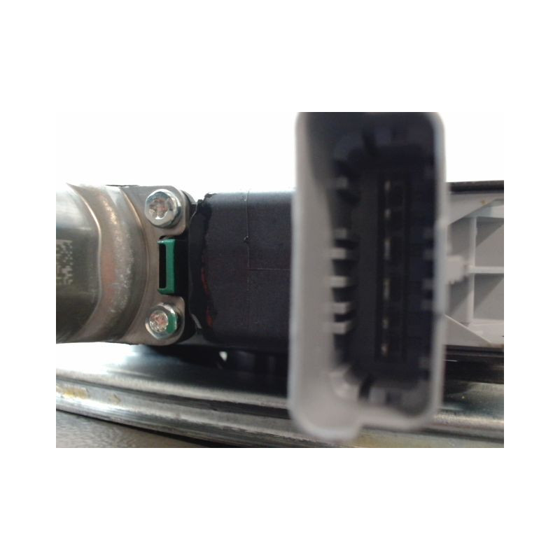 MECANISME+MOTEUR LEVE-GLACE AVANT GAUCHE DACIA SANDERO 2008-