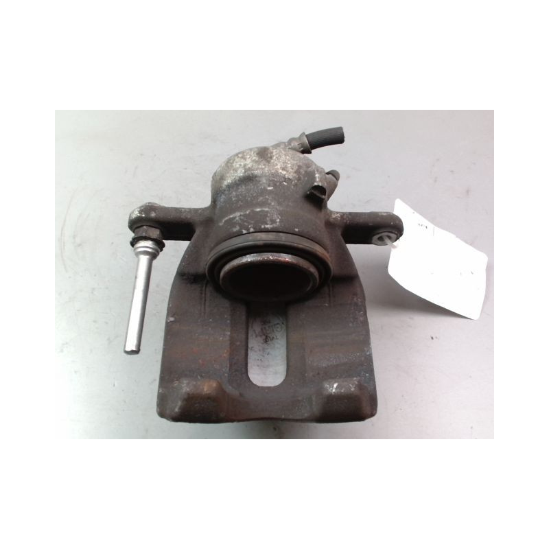 ETRIER DE FREIN AVANT DROIT RENAULT MEGANE IV PHASE 1 2015-