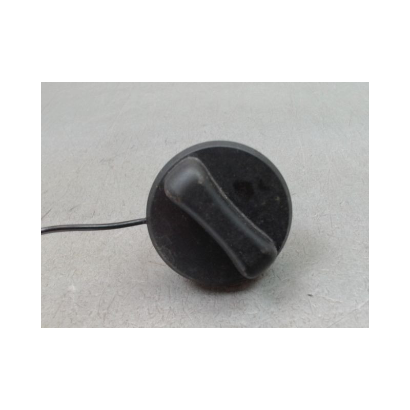 BOUCHON RESERVOIR A CARBURANT NISSAN MICRA 2009-