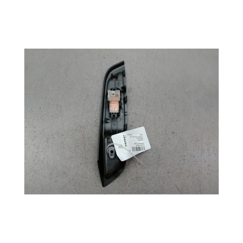 COMMANDE LEVE-GLACE PORTE ARG NISSAN MICRA 2009-