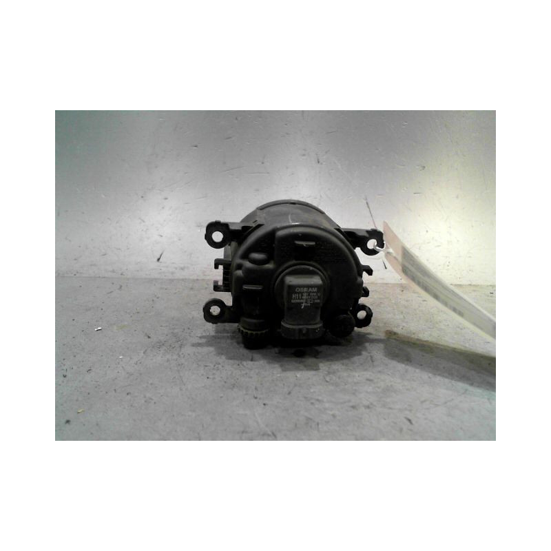 PHARE ANTIBROUILLARD AVANT GAUCHE SUZUKI SWIFT
