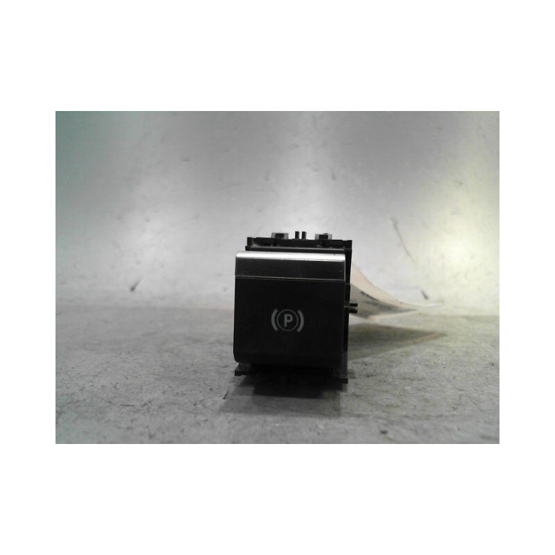 INTERIEUR COMMANDE FREIN A MAIN CITROEN BERLINGO