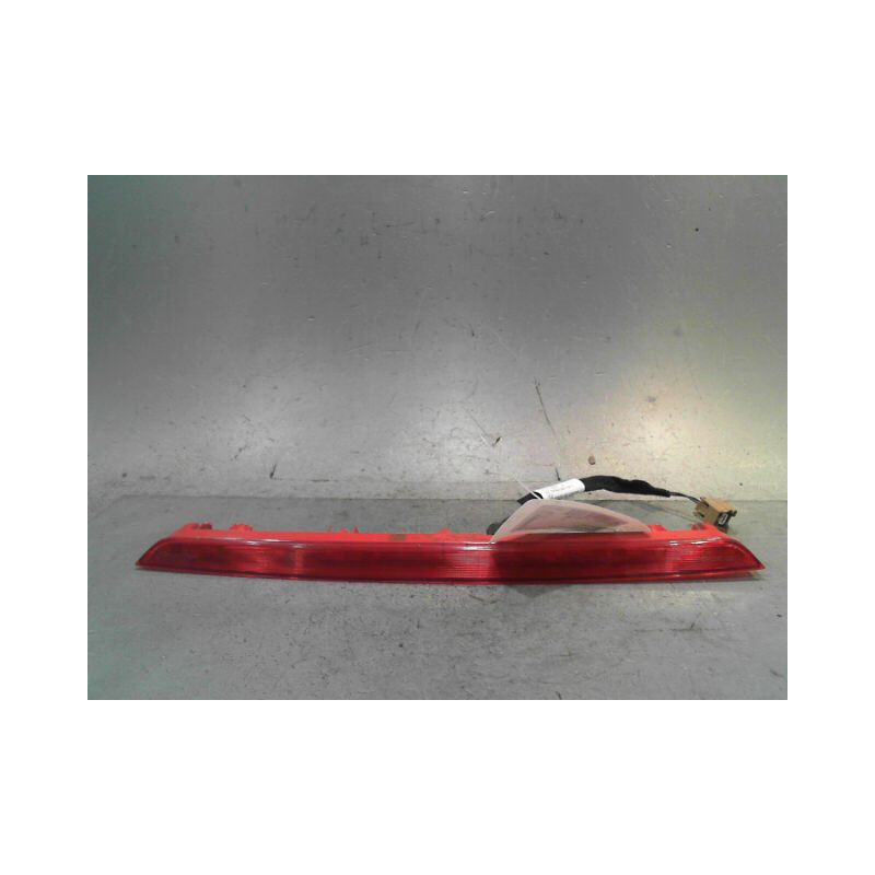 FEUX STOP SUPPLEMENTAIRE RENAULT MEGANE-E
