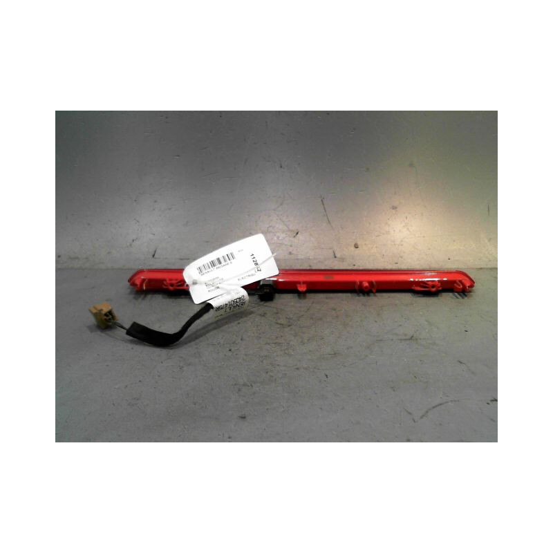FEUX STOP SUPPLEMENTAIRE RENAULT MEGANE-E
