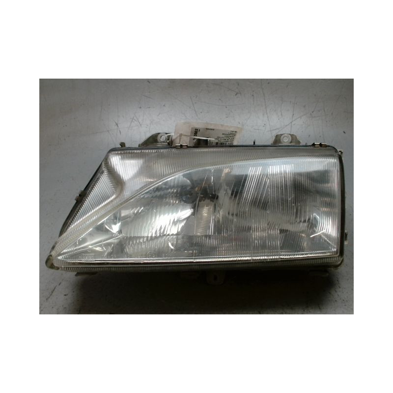 PHARE GAUCHE PEUGEOT 806 94-2001