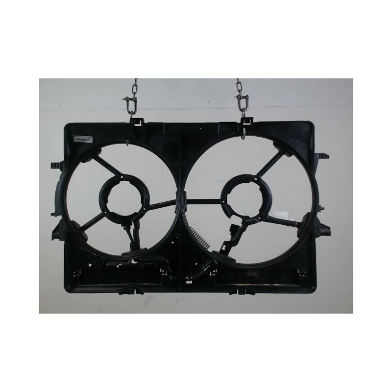 SUPPORT DE VENTILATEUR AUDI Q3