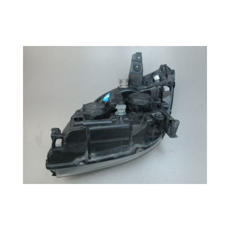 PHARE DROIT RENAULT MEGANE