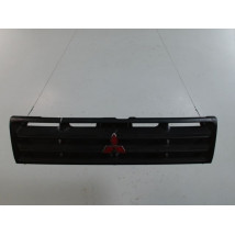 CALANDRE MITSUBISHI PAJERO