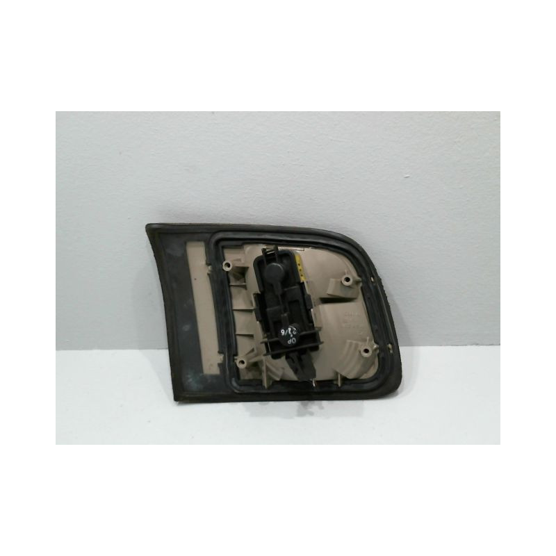 FEU ARRIERE INTERIEUR DROIT OPEL OMEGA BERL. II Phase 1 (B) 1994-1999