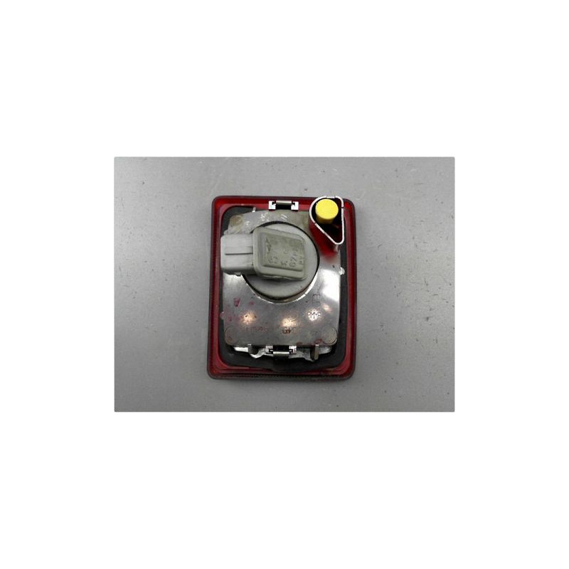 FEU BROUILLARD ARRIERE GAUCHE PEUGEOT 407 SW