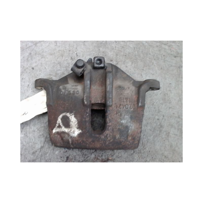 ETRIER DE FREIN AVANT DROIT SUZUKI WAGON-R PHASE 2 ESSENCE