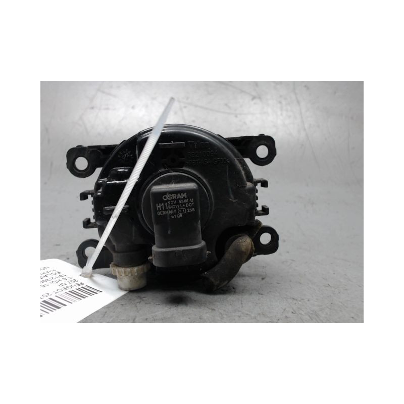 PHARE ANTIBROUILLARD AVANT DROIT PEUGEOT 207 5P