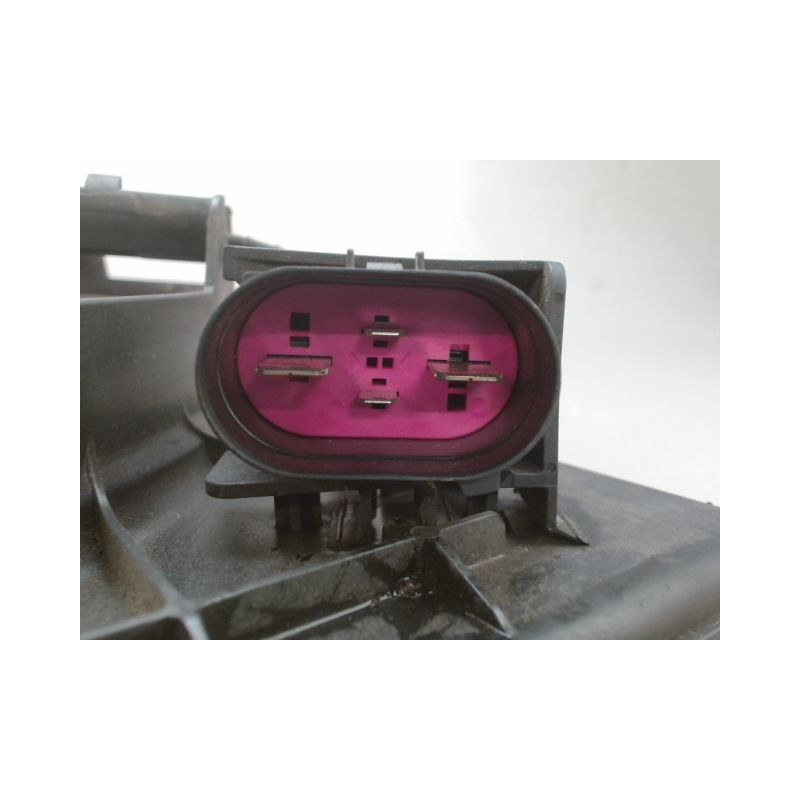 MOTEUR VENTILATEUR RADIATEUR AUDI A1