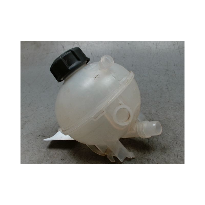 VASE EXPANSION DS DS7