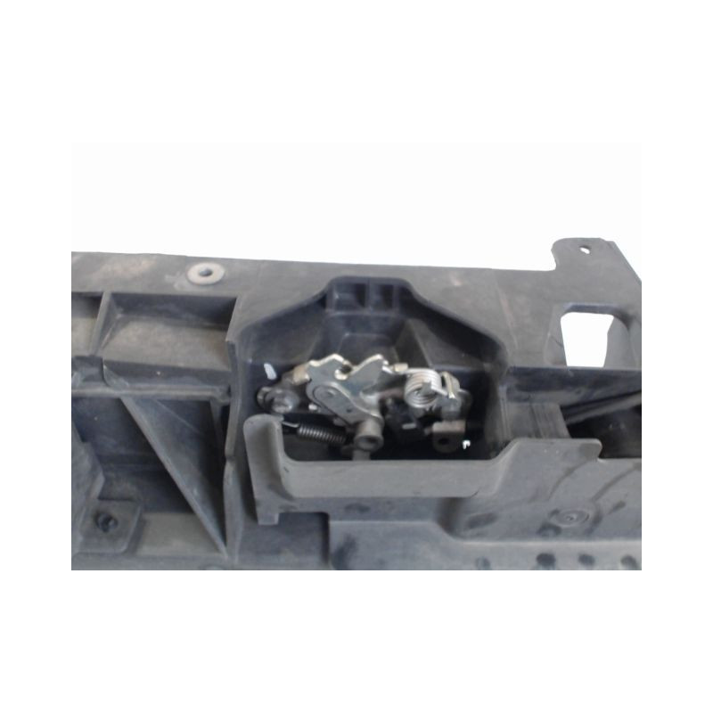 TRAVERSE SUPERIEURE ARMATURE AVANT DS DS7