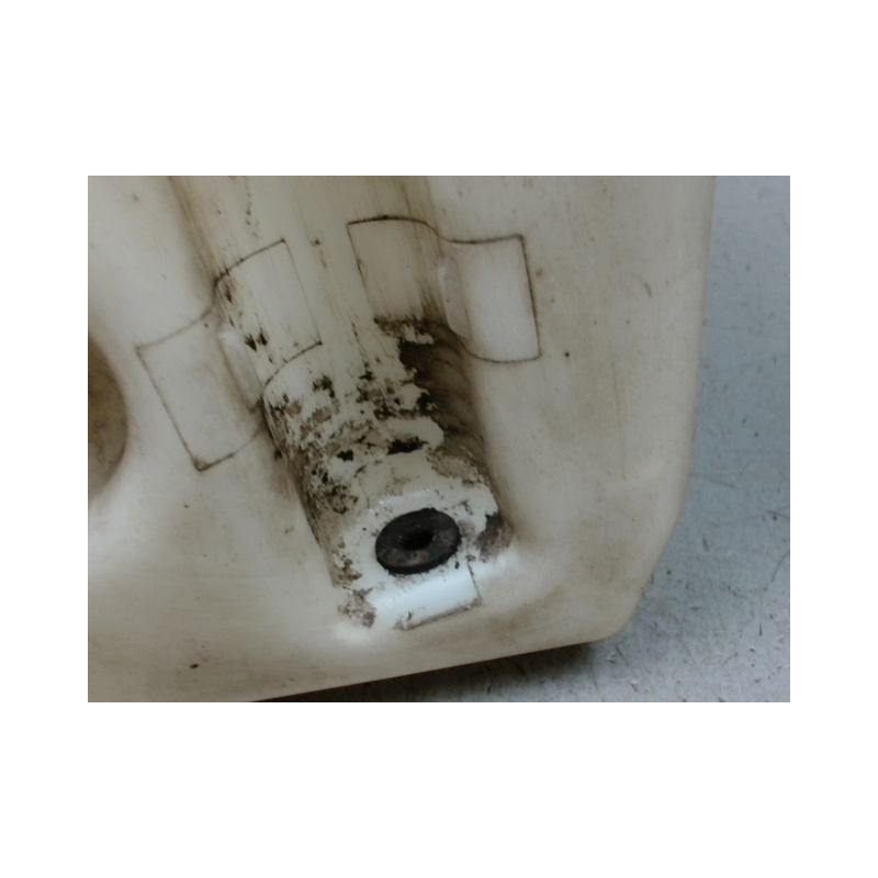 RESERVOIR LAVE-GLACE AVANT VOLKSWAGEN GOLF V PLUS 2005-