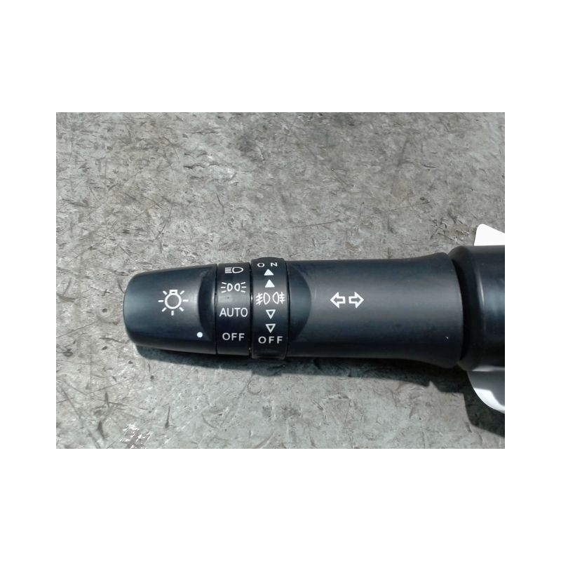 COMMANDE CLIGNOTANT CITROEN C-ZERO