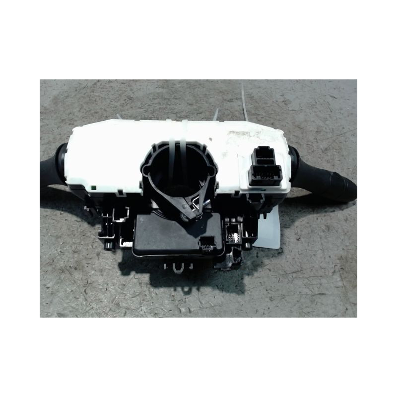BLOC COMMODOS NISSAN PULSAR