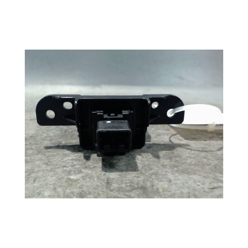 BOUTON DE WARNING NISSAN PULSAR