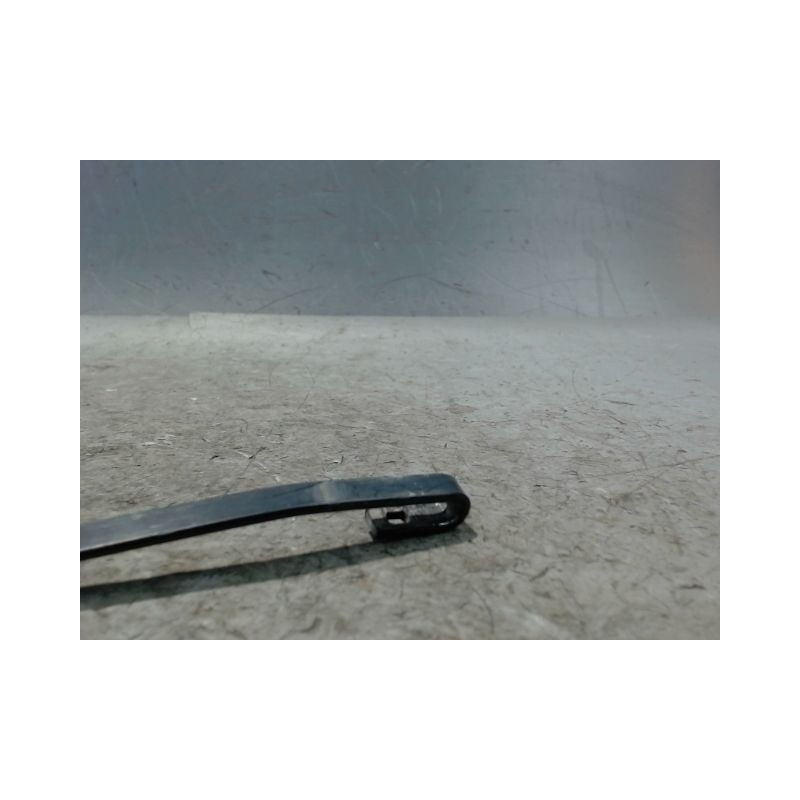 BRAS ESSUIE-GLACE ARRIERE RENAULT KANGOO