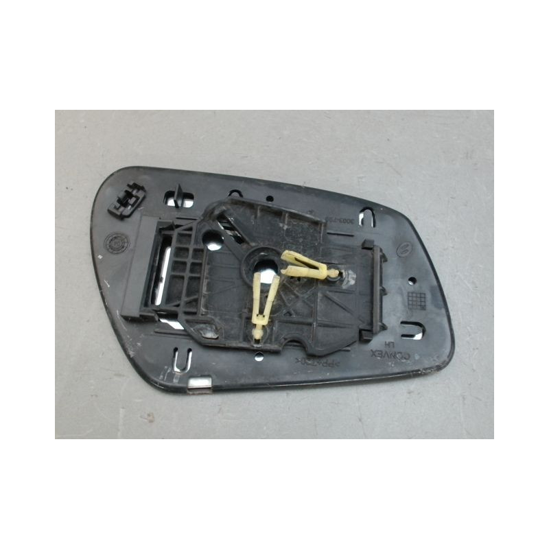 GLACE RETROVISEUR EXT G FORD FOCUS
