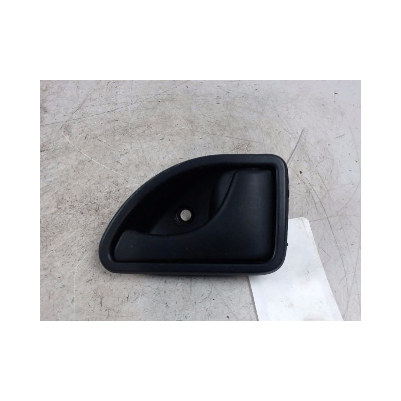 POIGNEE INTERIEURE PORTE AVANT DROIT RENAULT KANGOO 2003-2007