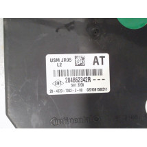 BOITE A FUSIBLES RENAULT MEGANE