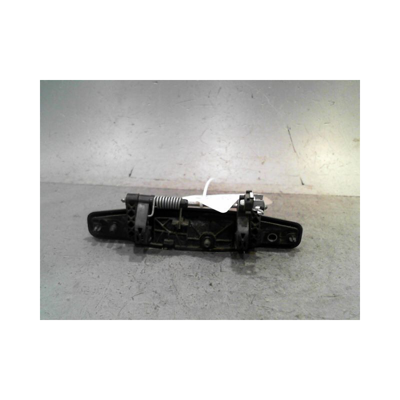 POIGNEE EXTERIEURE PORTE AVANT DROIT DACIA LODGY