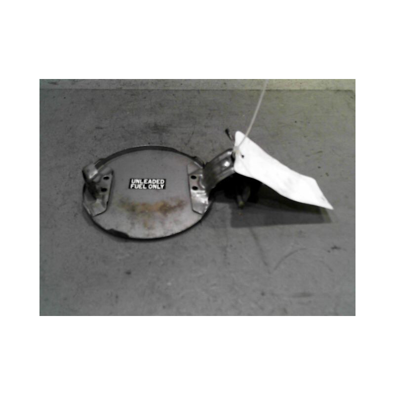 VOLET DE TRAPPE CARBURANT TOYOTA YARIS
