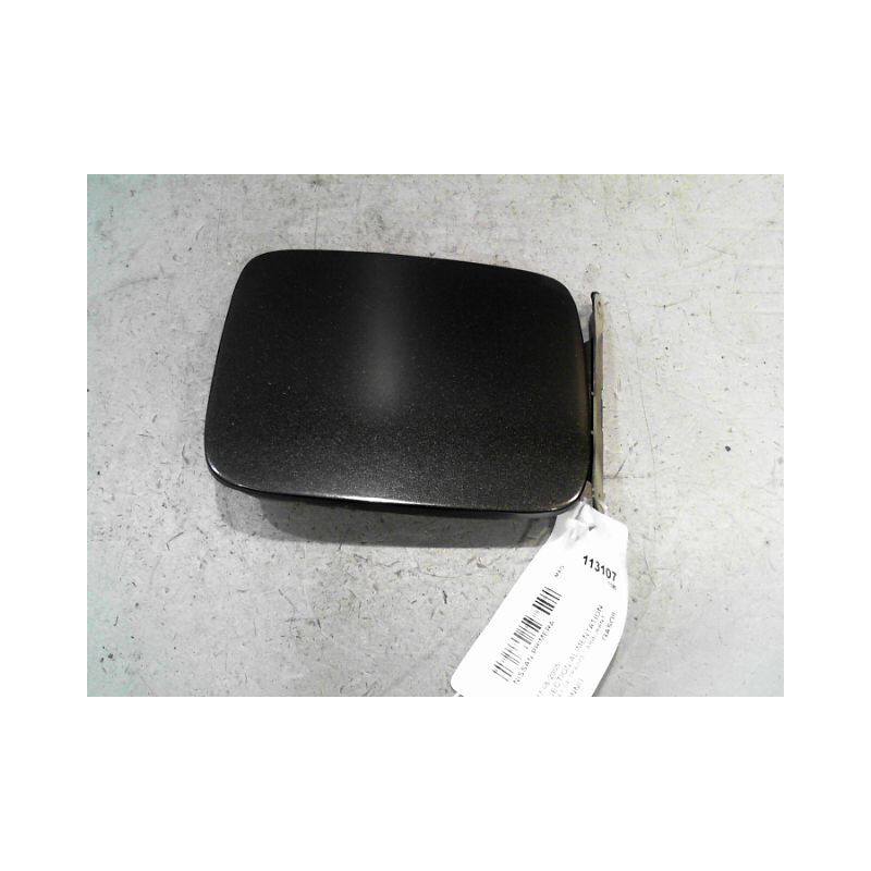 VOLET DE TRAPPE CARBURANT NISSAN PRIMERA