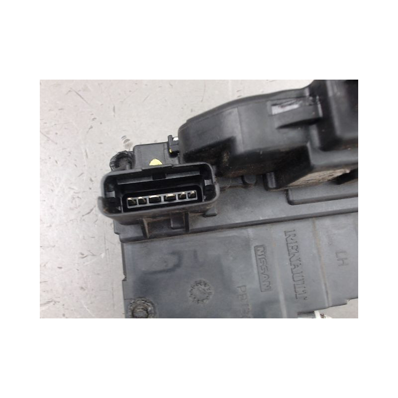 SYSTEME CONDAMNATION AVANT GAUCHE NISSAN QASHQAI