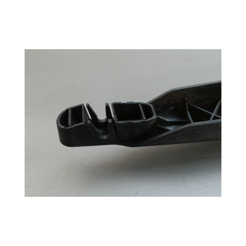 BRAS ESSUIE-GLACE ARRIERE NISSAN QASHQAI