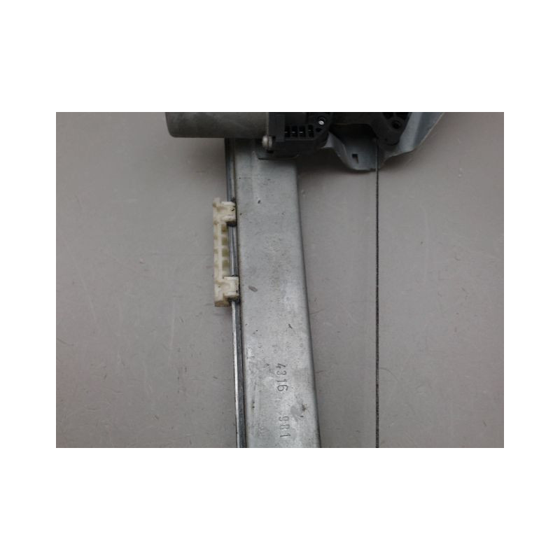 MECANISME LEVE-GLACE AVANT DROIT RENAULT TRAFIC