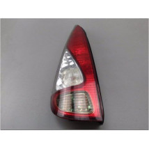 FEU ARRIERE GAUCHE  TOYOTA YARIS VERSO 2003-