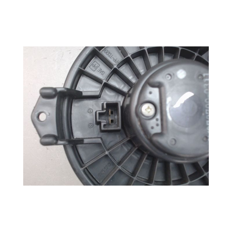 MOTEUR VENTILATEUR CHAUFFAGE SUZUKI SWIFT
