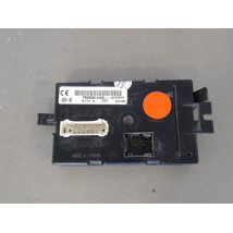 BOITIER GESTION HABITACLE RENAULT TRAFIC