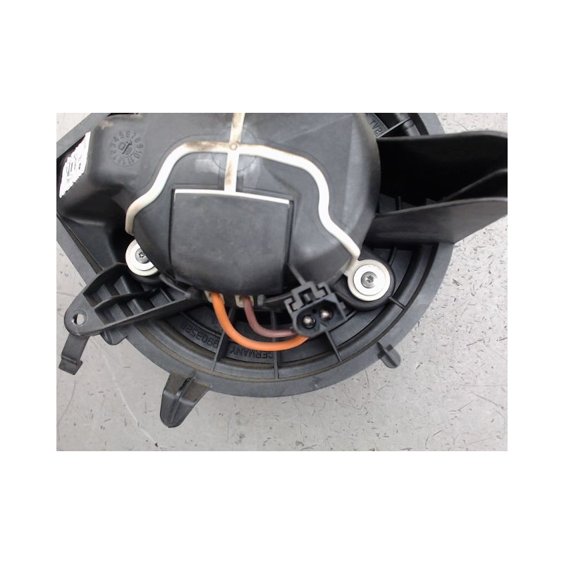 MOTEUR VENTILATEUR CHAUFFAGE MINI MINI
