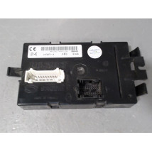 BOITIER GESTION HABITACLE RENAULT TRAFIC