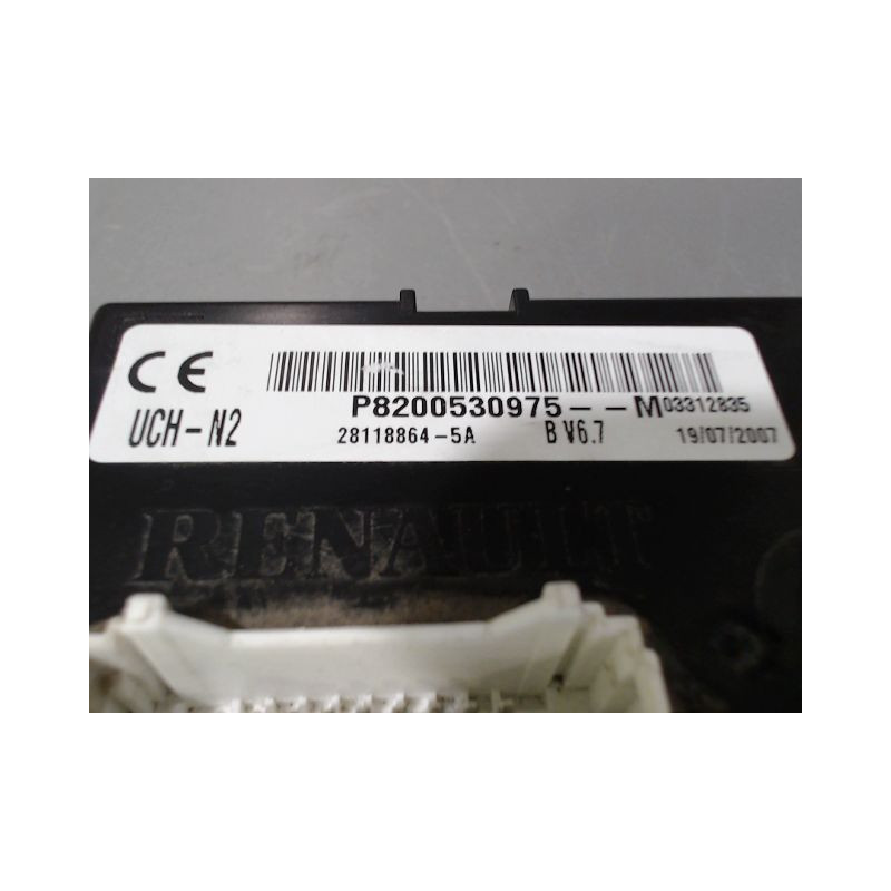 BOITIER GESTION HABITACLE RENAULT TRAFIC