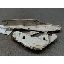 COMPAS DROIT CAPOT AUDI A1