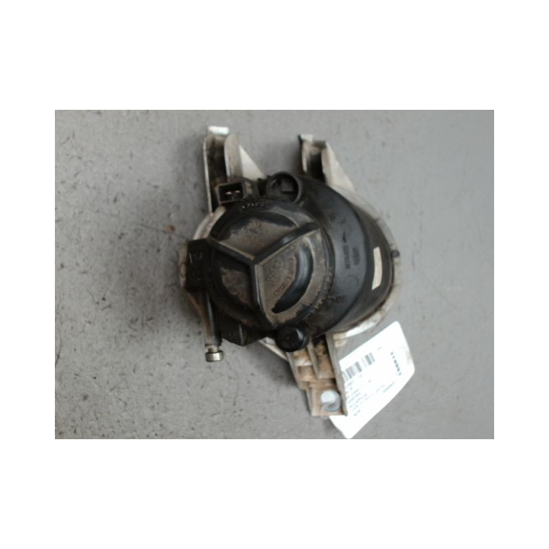 PHARE ANTIBROUILLARD AVANT GAUCHE PEUGEOT 206 3P