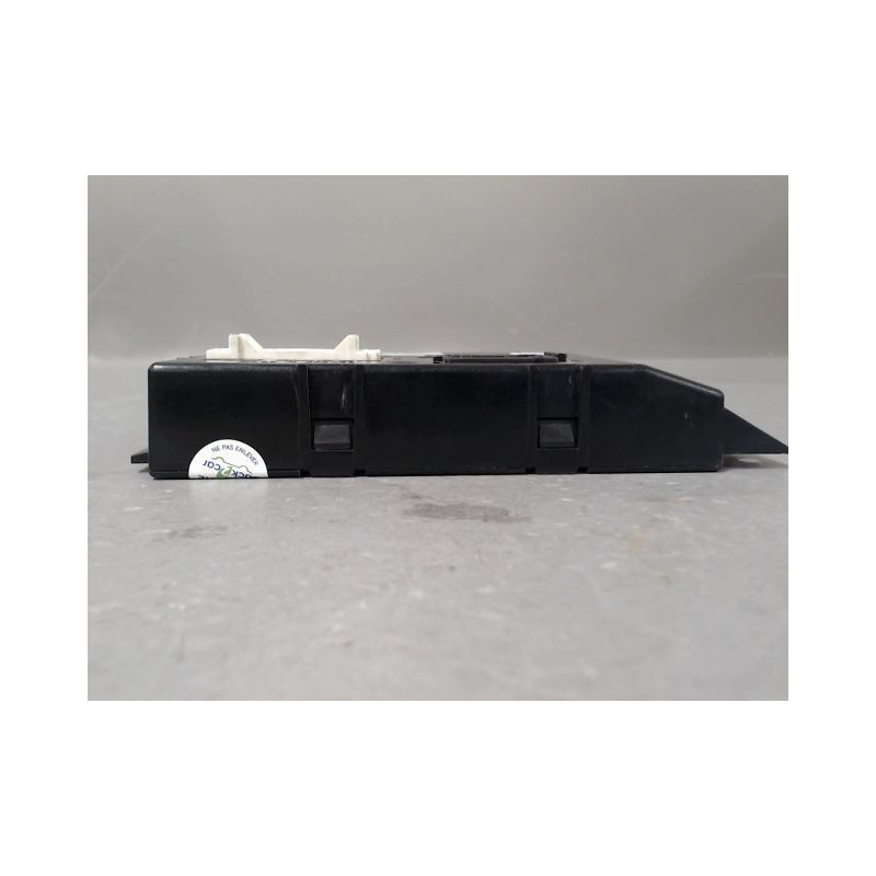 BOITIER GESTION HABITACLE RENAULT MASTER