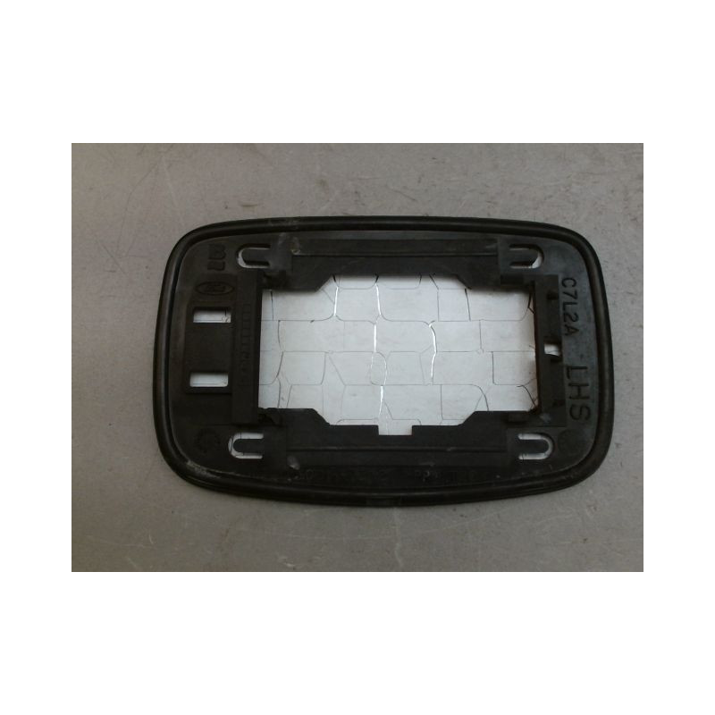 GLACE RETROVISEUR EXT G FORD FIESTA