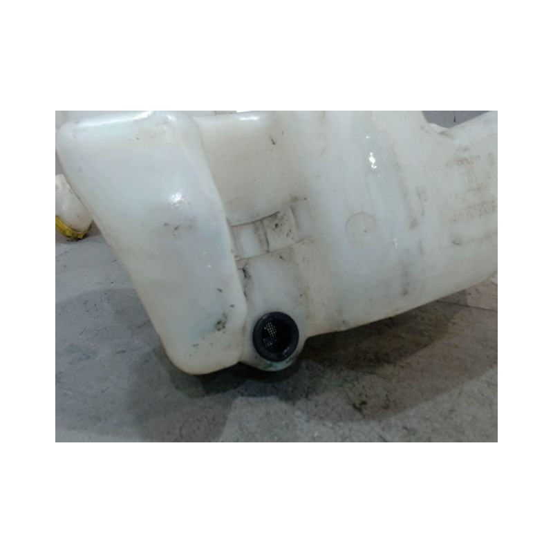RESERVOIR LAVE-GLACE AVANT RENAULT LAGUNA