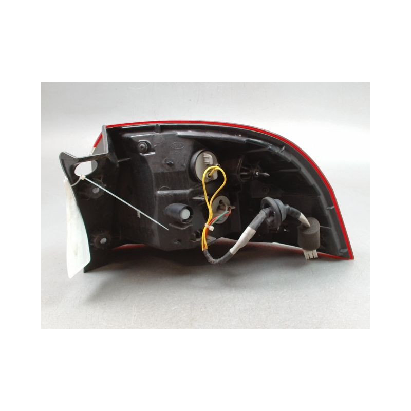 FEU ARRIERE GAUCHE  KIA RIO 2005-