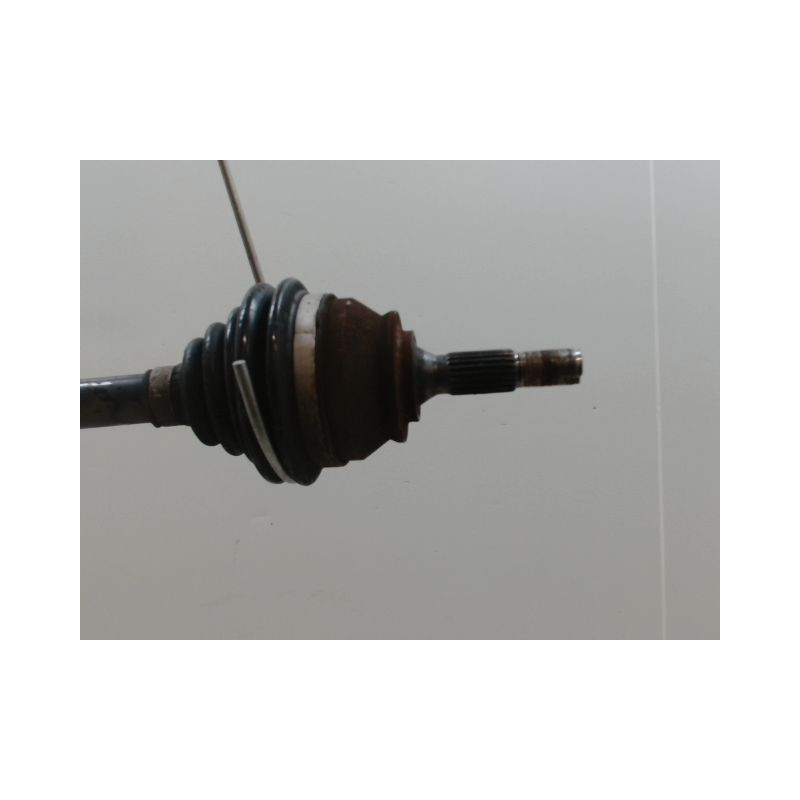 TRANSMISSION AVANT GAUCHE CITROEN C4 CACTUS 1.2 VTi 82