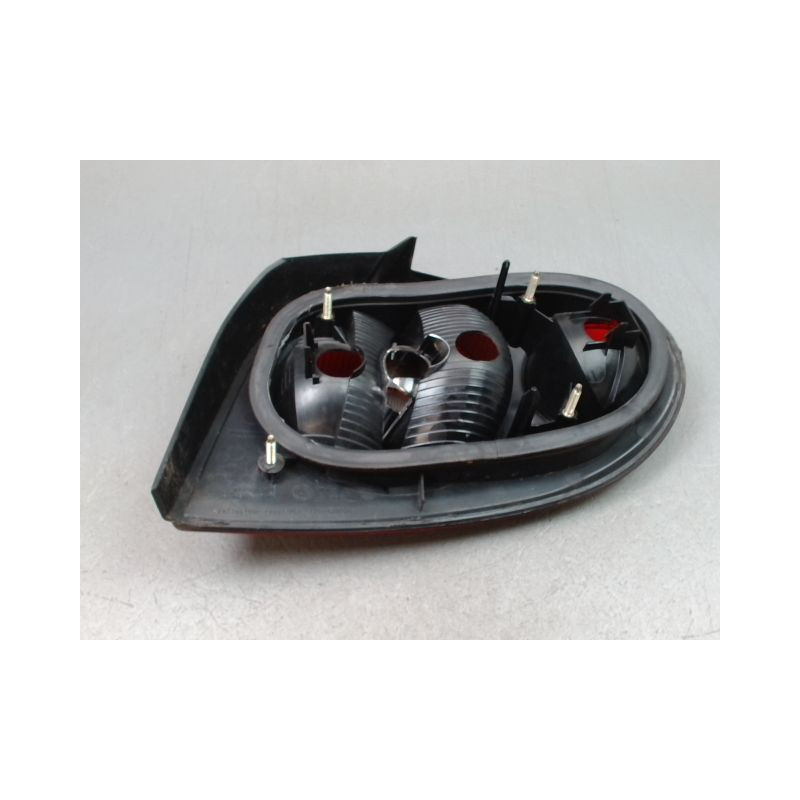 FEU ARRIERE GAUCHE  RENAULT MEGANE CABRIO 2P I Phase 2 1999-2003