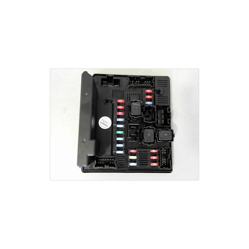 BOITE A FUSIBLES NISSAN QASHQAI 07-10
